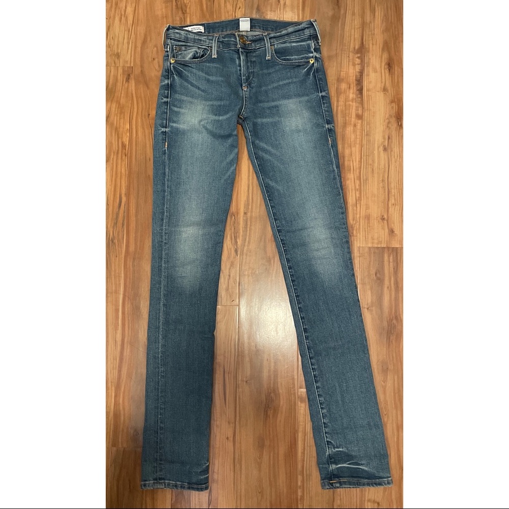 TRUE RELIGION Cora Mid Rise Straight Jeans 💙
